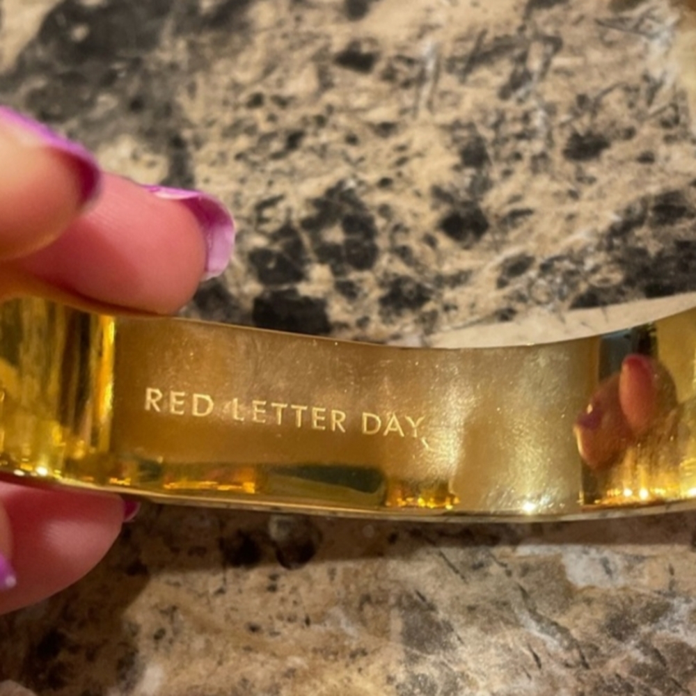 Kate Spade Carousel Red Enamel Women's Bangle Watch - Picture 7 of 8